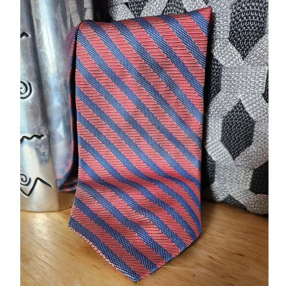 Jos A Bank $75 Red Black Stripe Silk Tie USA Made Executive Americana - Picture 2 of 9